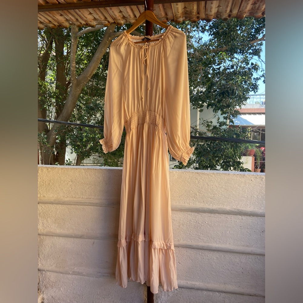 ZARA Pleated Voluminous Dress. Size - L - Picture 3 of 11
